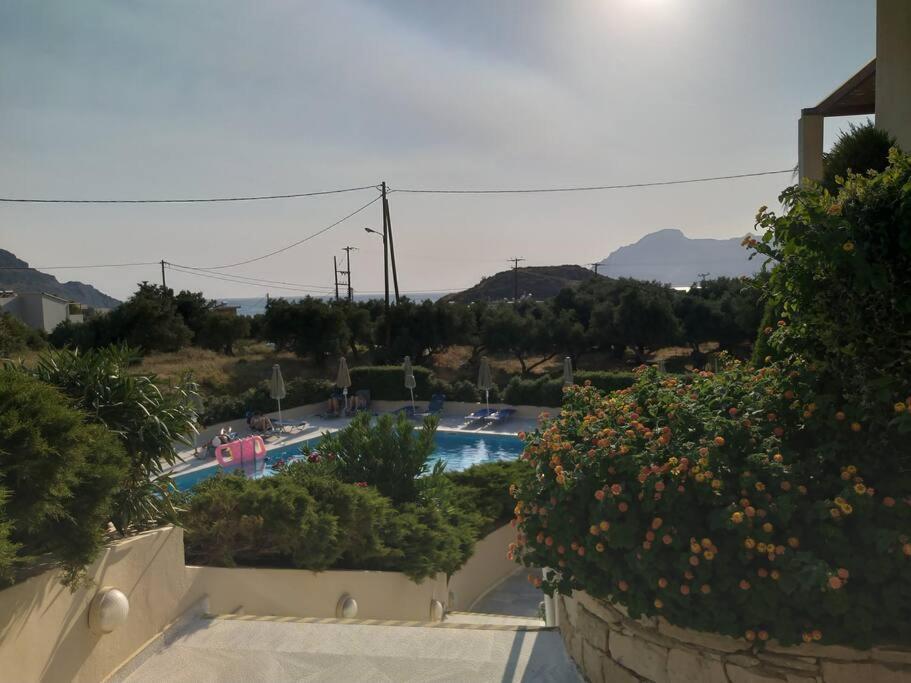 One Bedroom Apartment With Pool Plakiás Exterior foto
